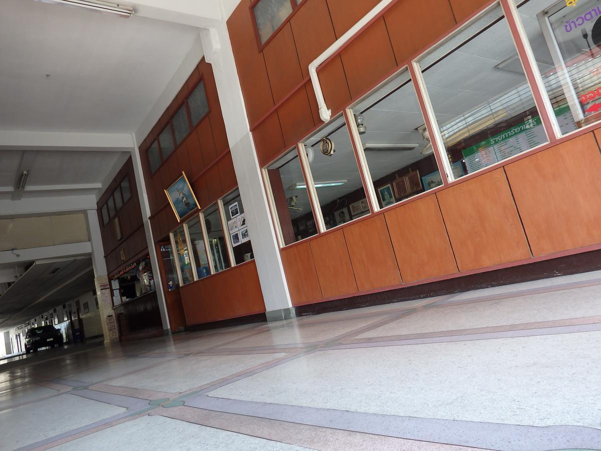 Sakol Hotel Nakhonratchasima Dış mekan fotoğraf